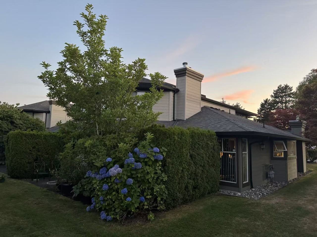 16080 82 Avenue - Photo 4 of 14