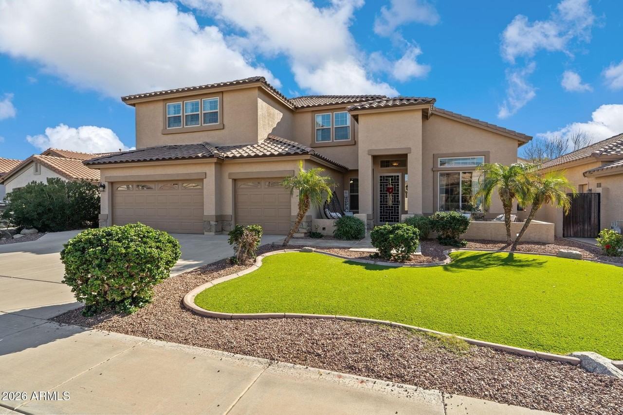 6943 W Tether Trl - Photo 3 of 50