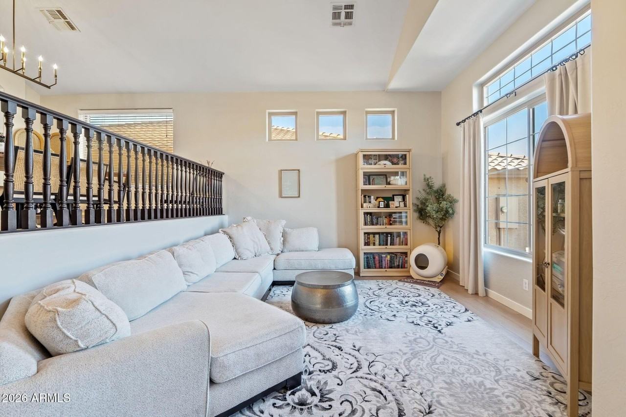 6943 W Tether Trl - Photo 7 of 50