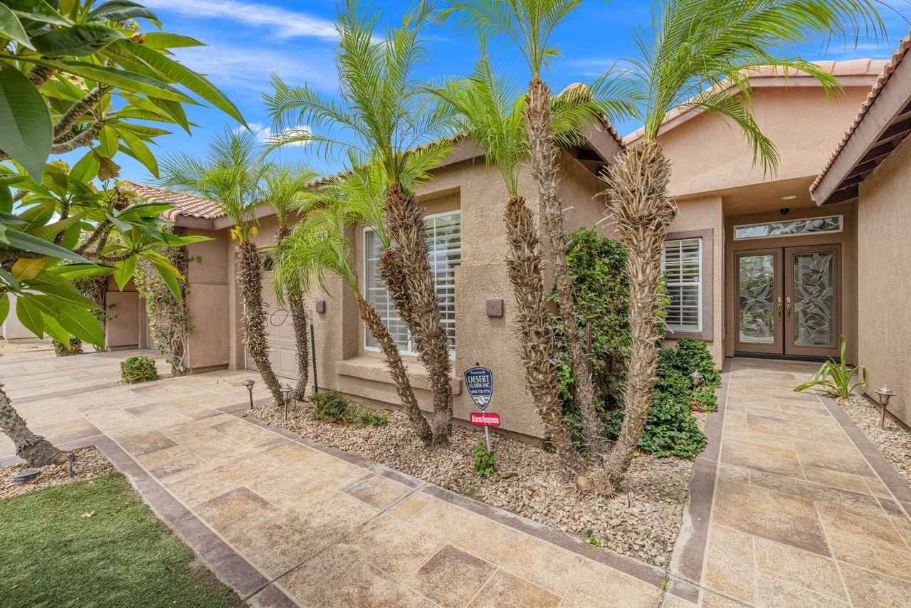 79940 Hancock Ct - Photo 2 of 49