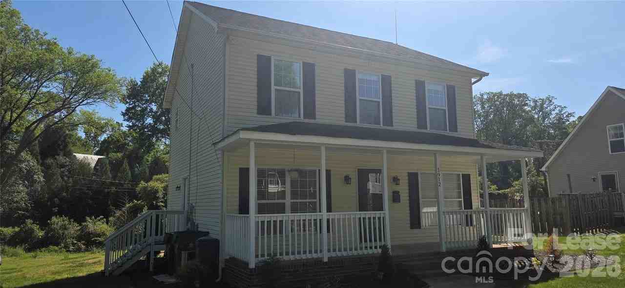 1912 Baxter St - Photo 2 of 11