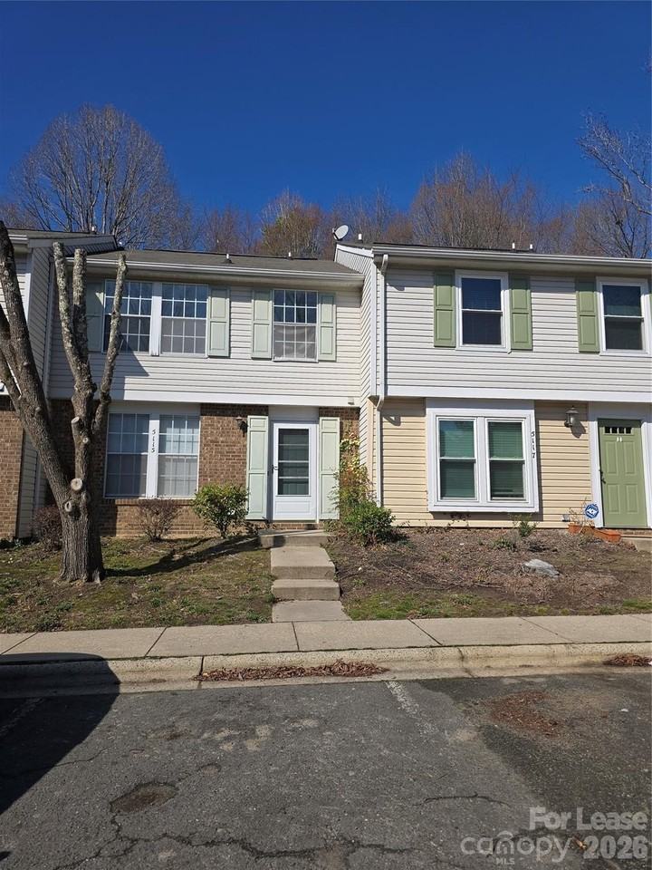 5115 Fair Wind Ln - Photo 3 of 16