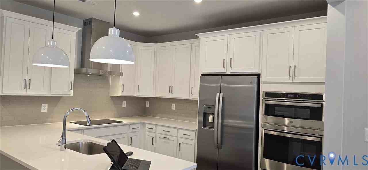 13262 Garland Ln - Photo 5 of 32