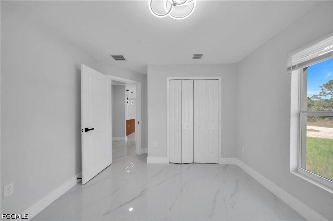 3313 44th St W - Photo 6 of 11