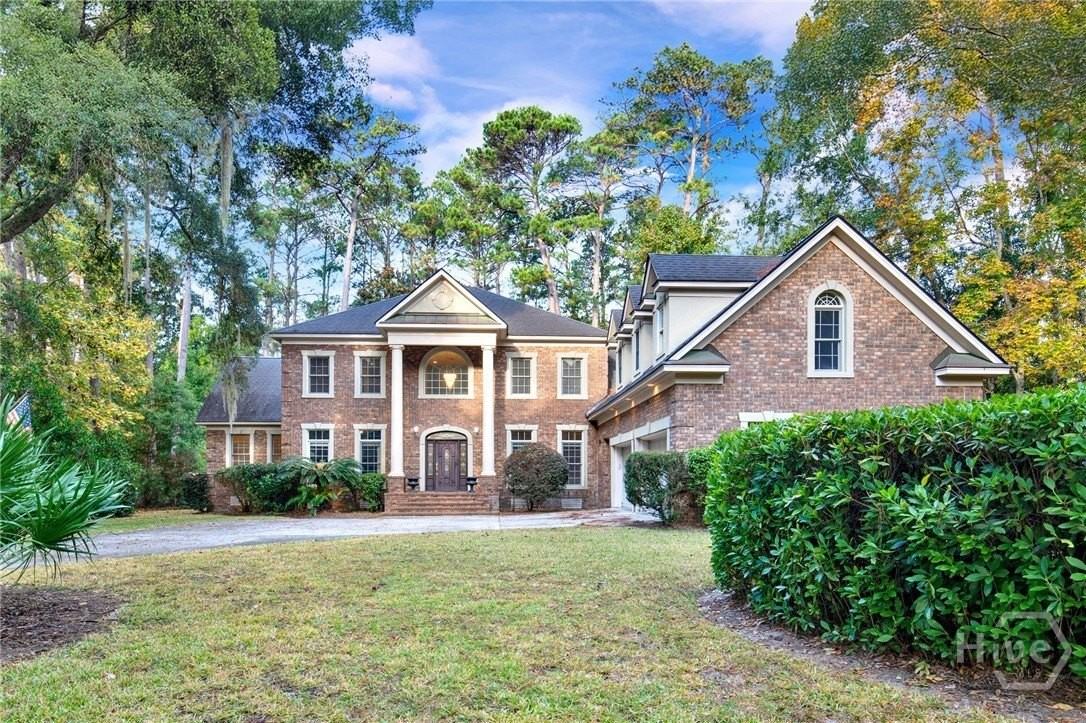 2 Wakefield Pl - Photo 2 of 45