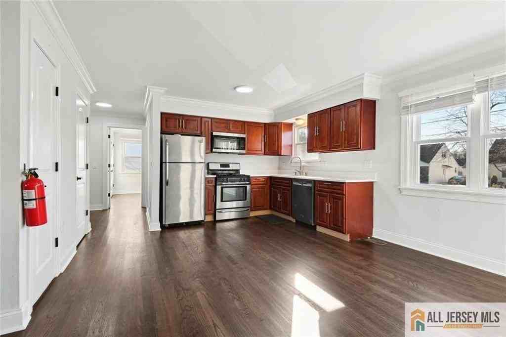 2227 Lewis Pl - Photo 3 of 15