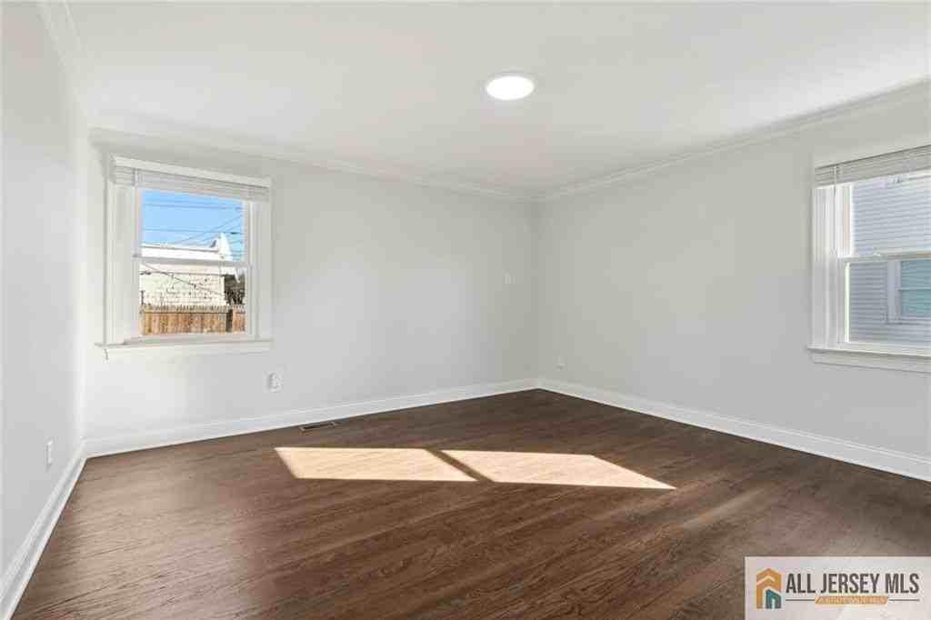 2227 Lewis Pl - Photo 6 of 15