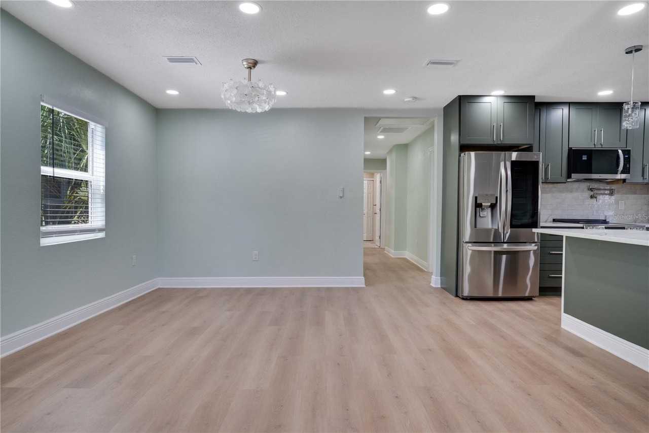 4029 13th Ave S - Photo 5 of 28