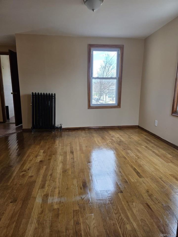 17845 145th Rd - Photo 2 of 10