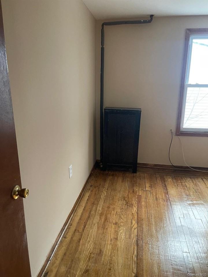 17845 145th Rd - Photo 3 of 10