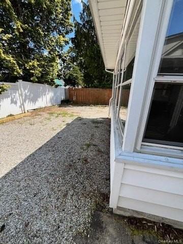 345 Walton St - Photo 7 of 30