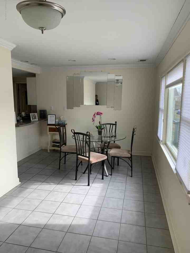 191 Norgrove Ave - Photo 2 of 6