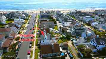 featured image of 113 12th Ave #A