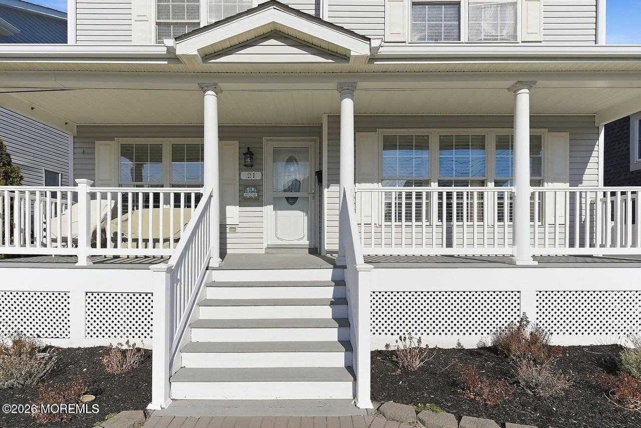 21 Jersey City Ave - Photo 3 of 6