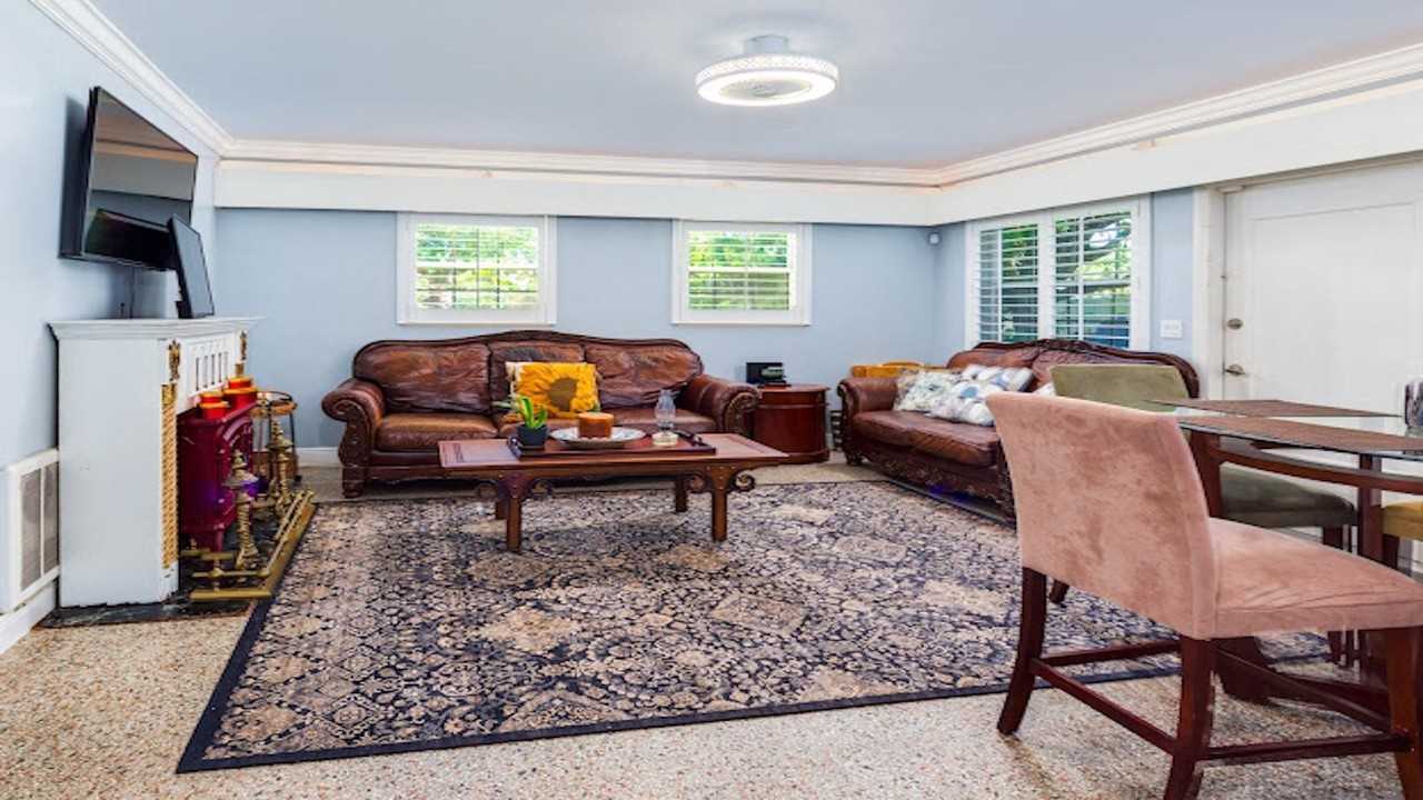 Se 3rd Ave - Photo 2 of 16