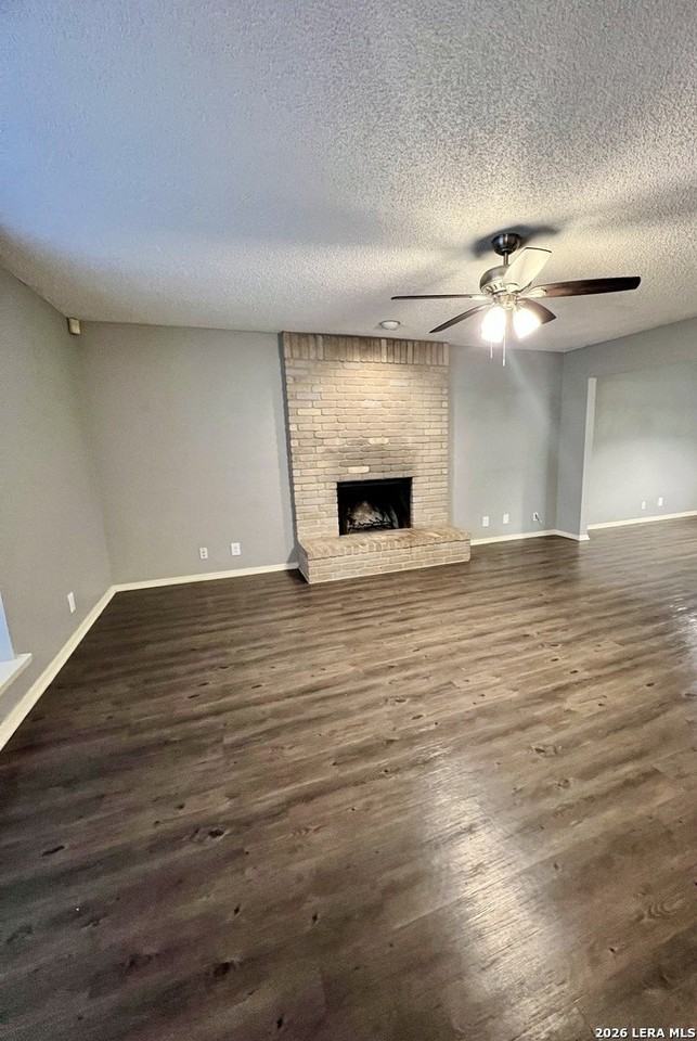 1514 Vista Norte - Photo 2 of 17