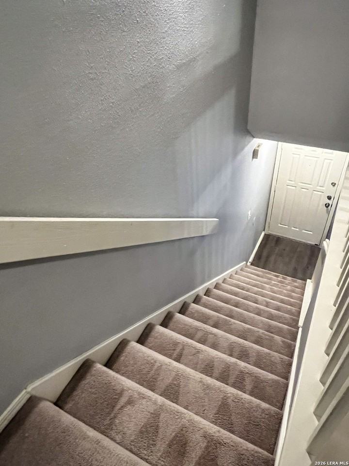 1514 Vista Norte - Photo 7 of 17