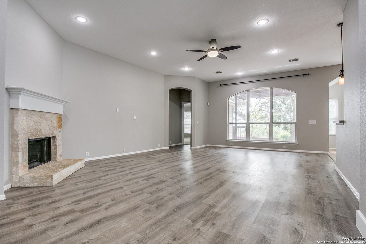 22007 Ruby Run - Photo 6 of 25