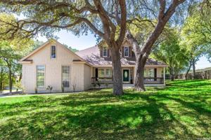 featured image of 1131 Flaming Oak Dr