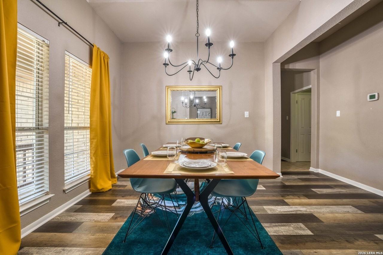 1131 Flaming Oak Dr - Photo 6 of 26