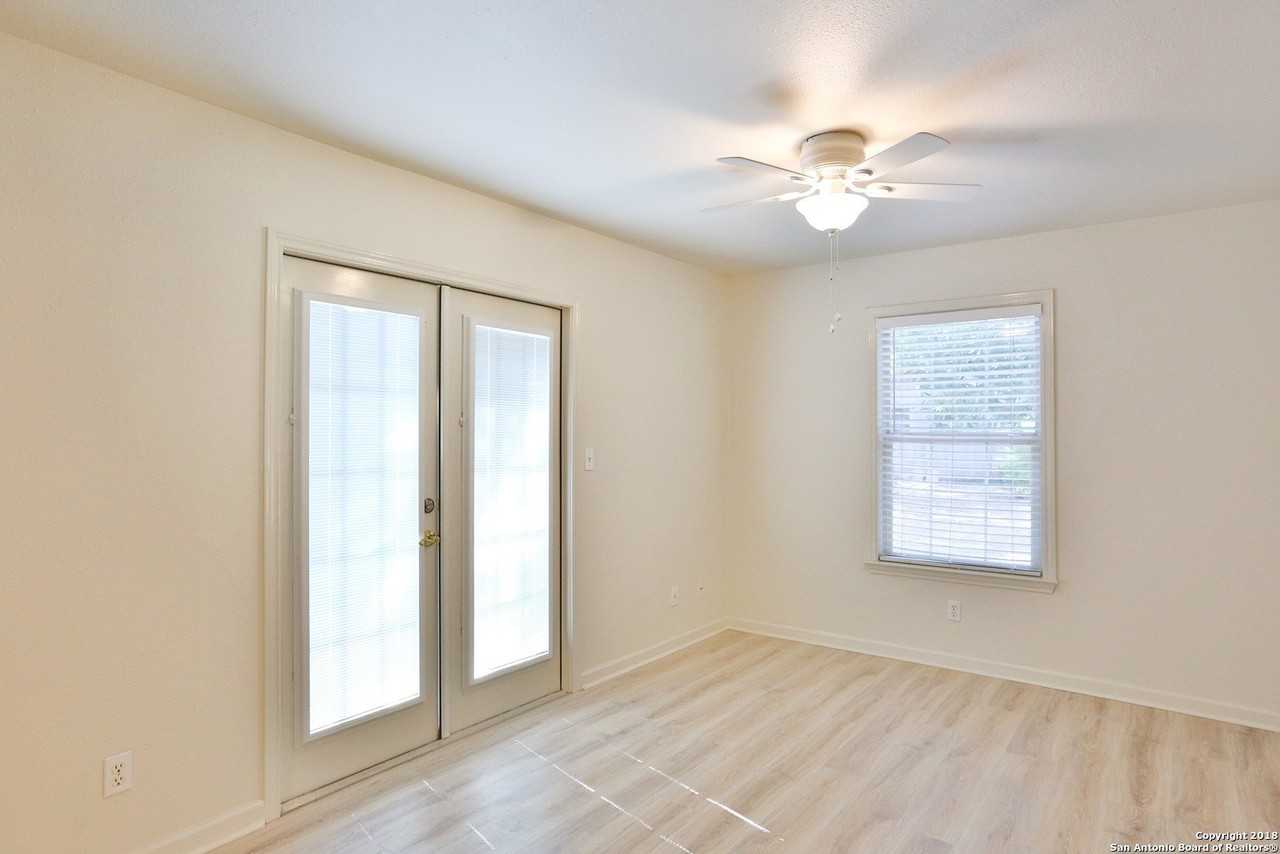 209 E Kronkosky St - Photo 4 of 19