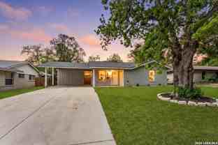 307 Dawnridge Dr - Photo 1 of 1