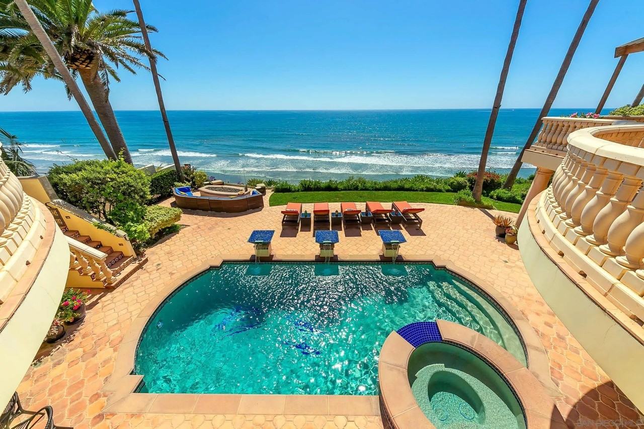 5204 Chelsea St - Photo 3 of 50