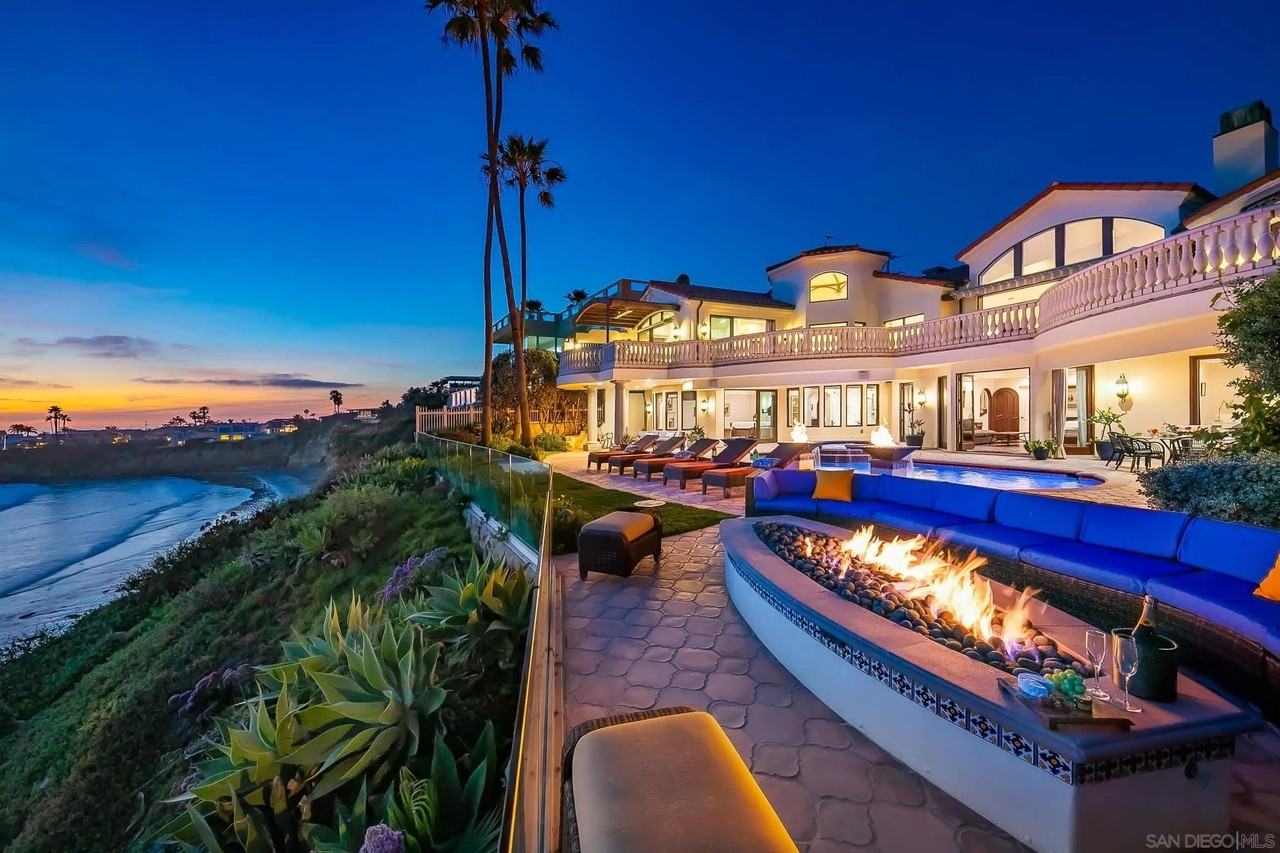 5204 Chelsea St - Photo 4 of 50