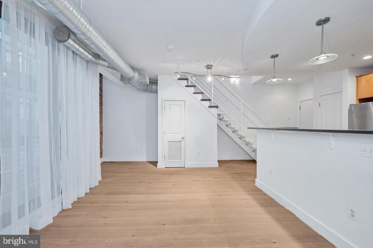 1209 13th St Nw #211 - Photo 4 of 24