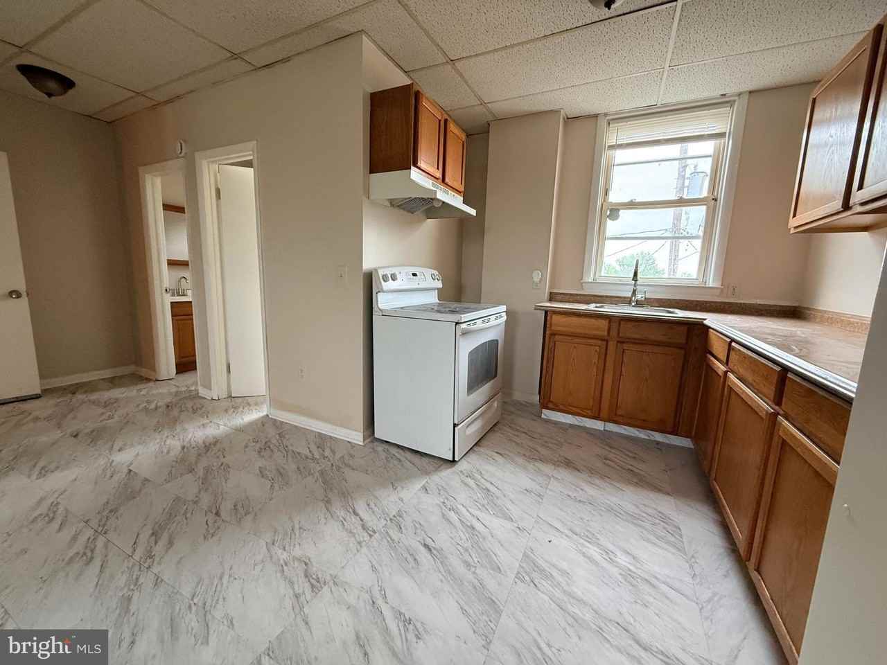 5307 York Rd - Photo 5 of 21