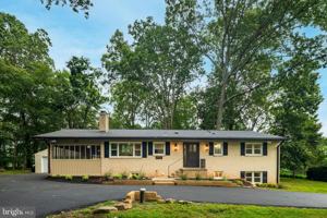 featured image of 16480 Ed Warfield Rd