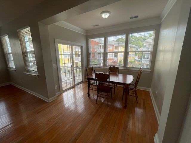 9301 Sweetbay Ct #1 - Photo 7 of 28