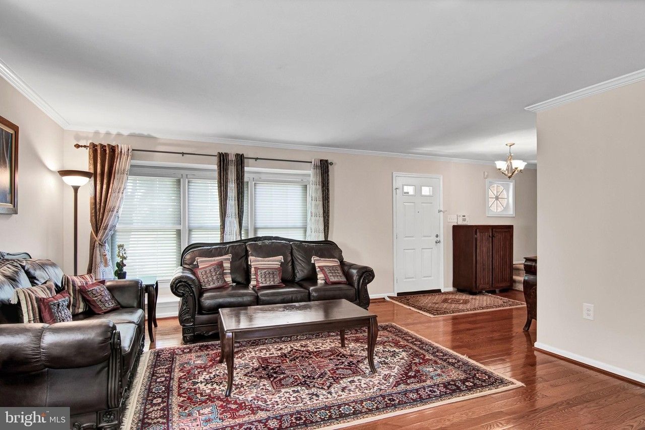 3289 Kinross Cir - Photo 6 of 39