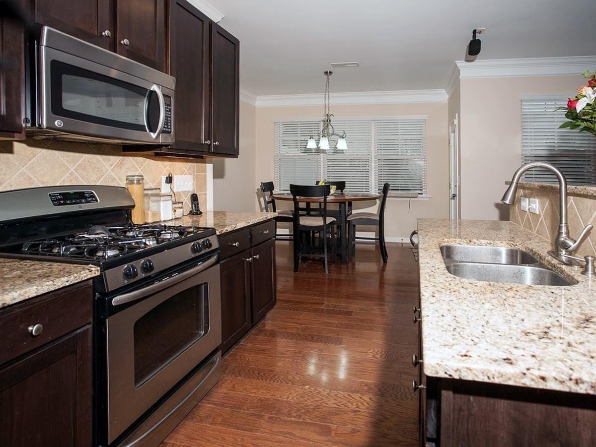 814 Nanny Reams Ln - Photo 6 of 19