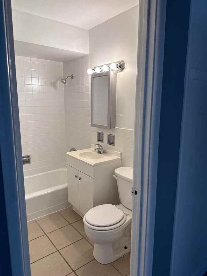 723 Grant Ave ##3c - Photo 6 of 6