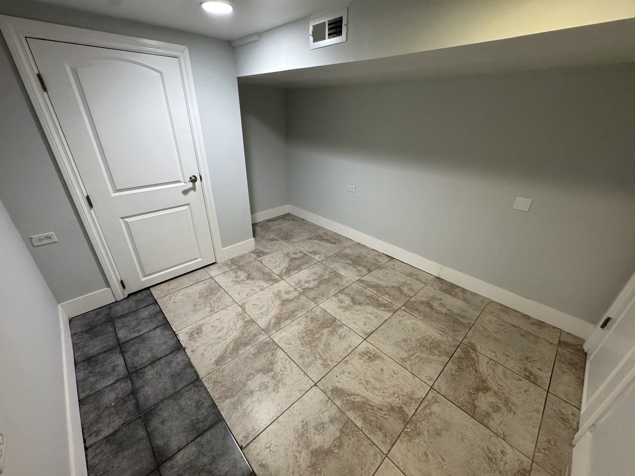 6438 N Fairfield Ave ##G - Photo 7 of 14