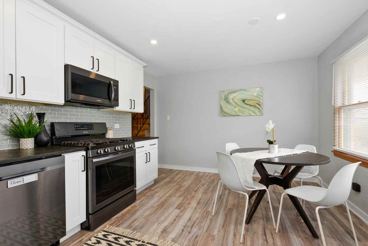 12853 S Cedar Ln - Photo 5 of 31