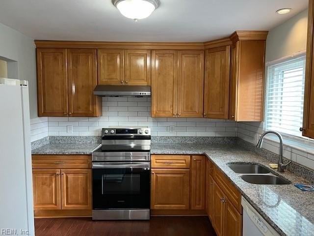 4944 Narragansett Dr - Photo 5 of 22
