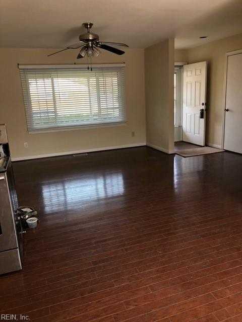 4944 Narragansett Dr - Photo 6 of 22
