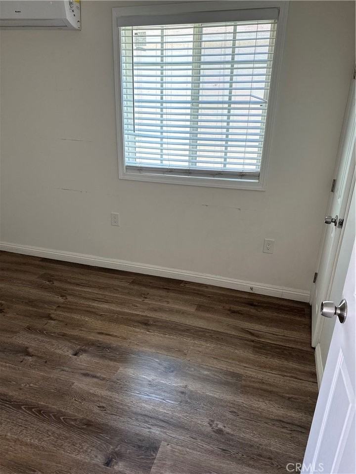 N Vista St - Photo 3 of 6