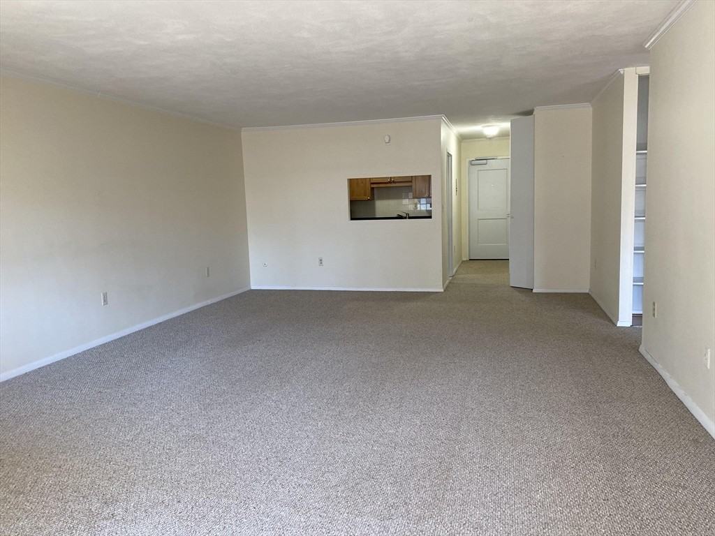 8 Whittier Pl - Photo 6 of 8