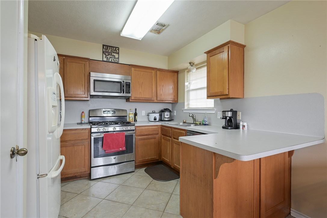 3983 Tiffany Trl - Photo 5 of 11