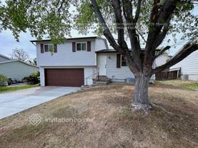 19064 E Eastman Ave - Photo 1 of 1