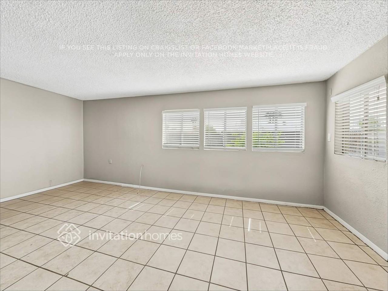 8831 N 37th Dr - Photo 6 of 21