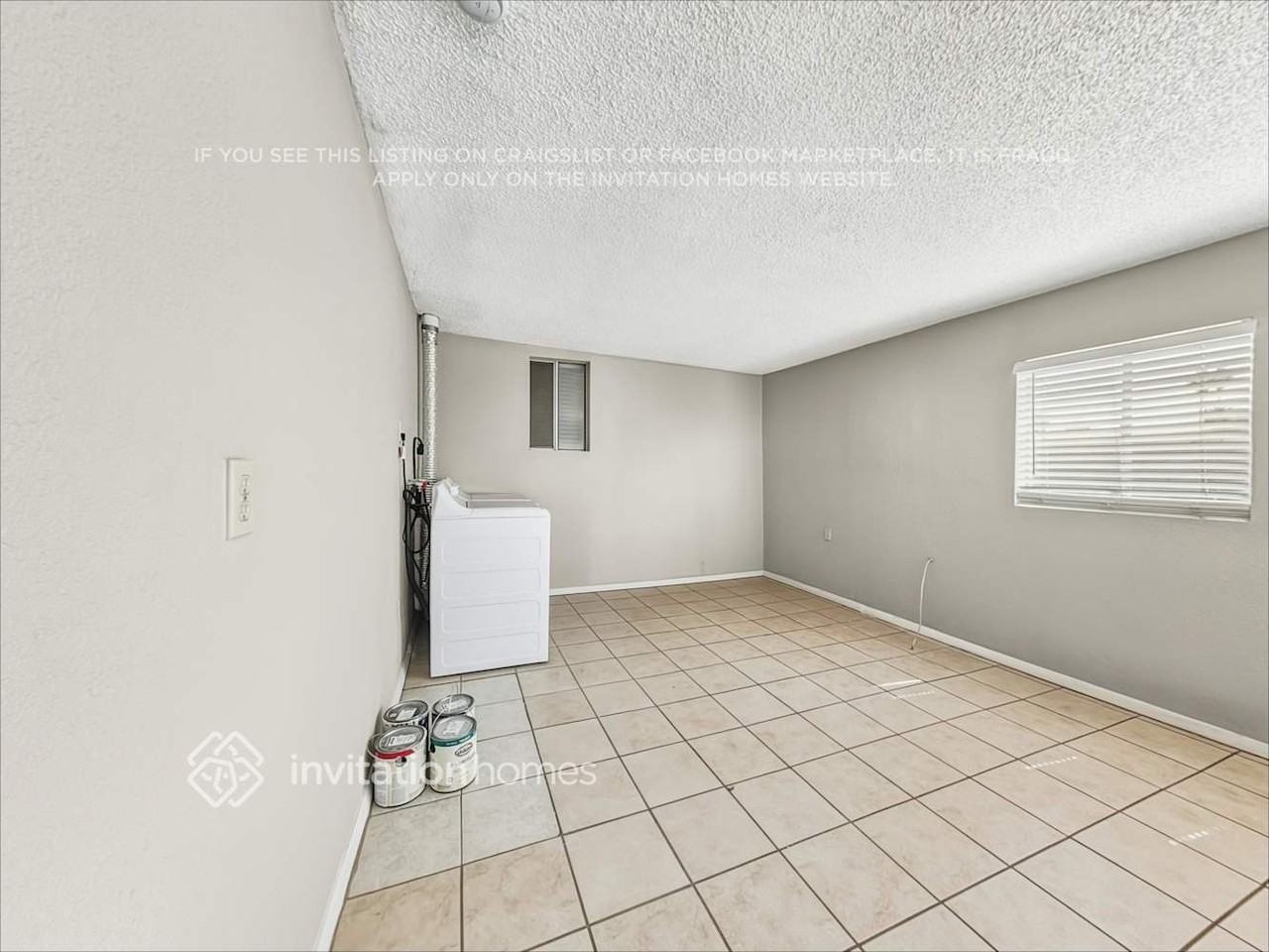 8831 N 37th Dr - Photo 7 of 21