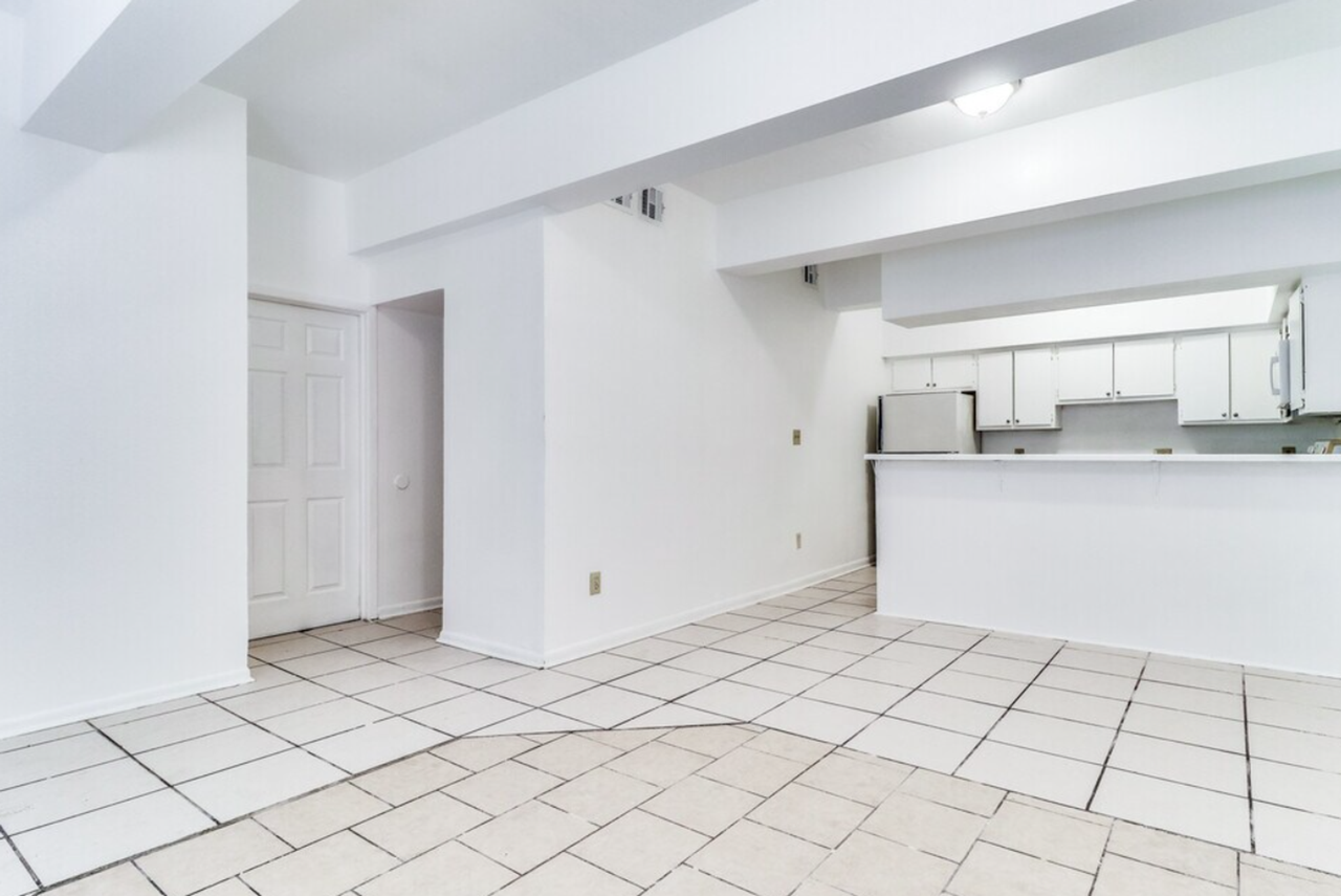 Landfair Complex - Photo 7 of 16