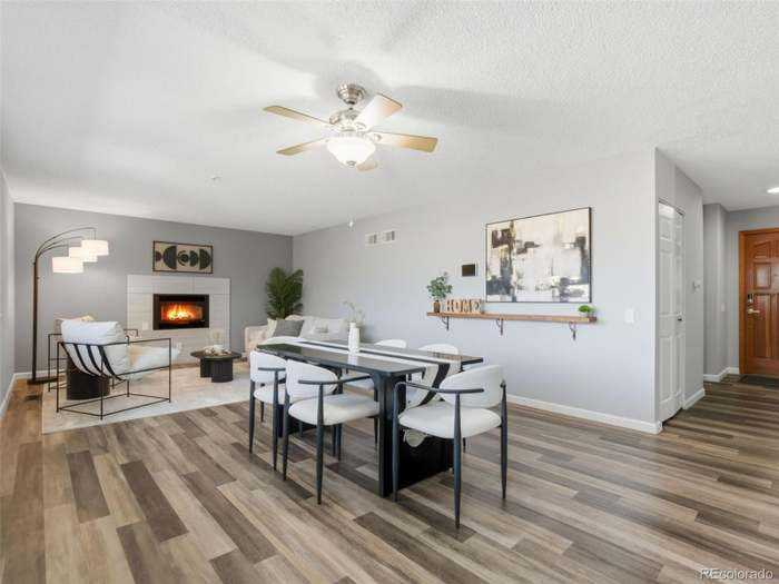 567 S Flower St - Photo 3 of 18