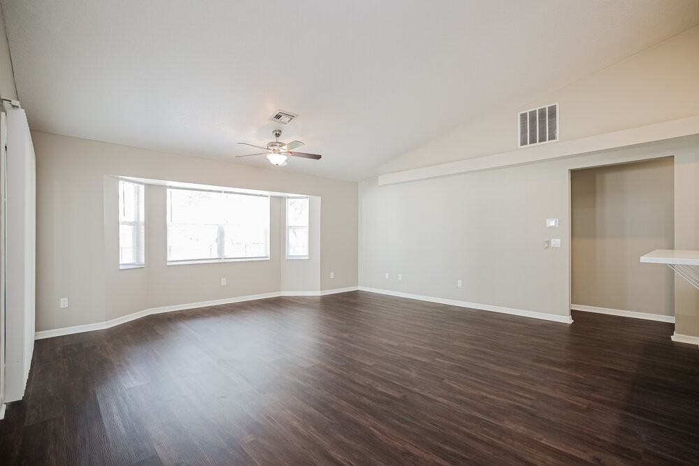 72 Long Meadow Ln - Photo 4 of 16