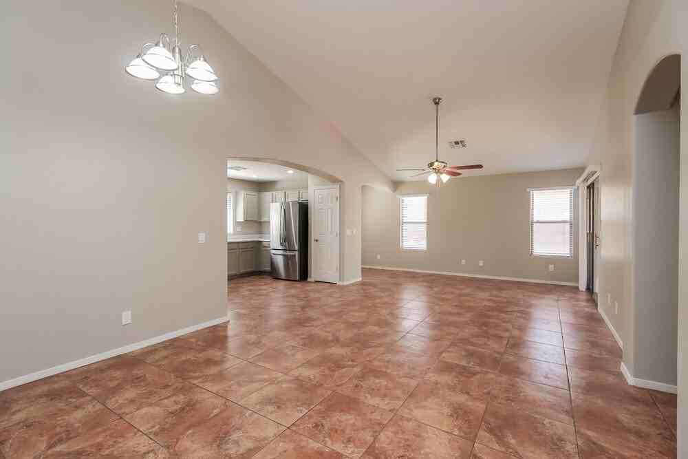 1604 S 80th Ln - Photo 6 of 16