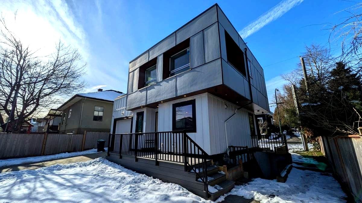 4208 John Street #1 - Photo 4 of 22